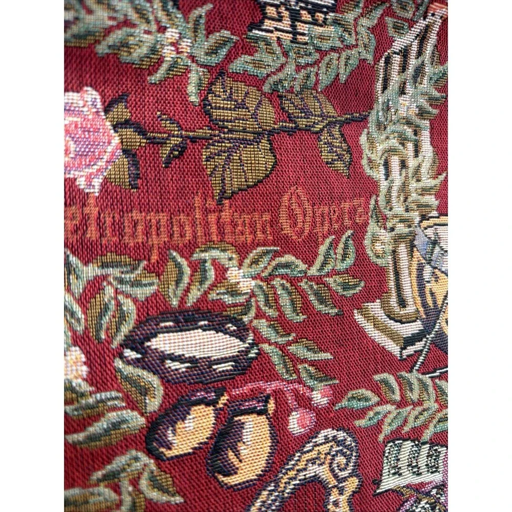VINTAGE TAPISSERIE TAPESTRY Runner Metropolitan Opera , Birds , Dining Room Hang